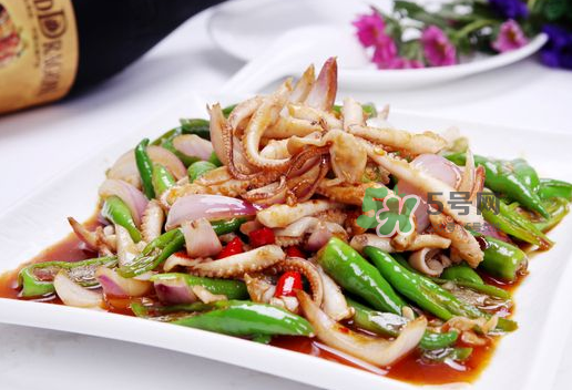 八爪魚不能和什么一起吃？八爪魚什么人不能吃？