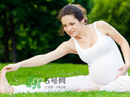 為什么伸懶腰容易抽筋？睡覺伸懶腰時(shí)腿抽筋