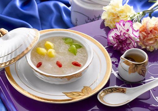 產(chǎn)后吃燕窩有什么好處？產(chǎn)后多久可以吃燕窩？