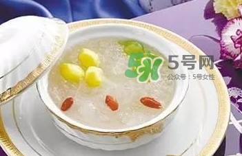 燕窩里面含有激素嗎？燕窩兒童吃了會不會性早熟？