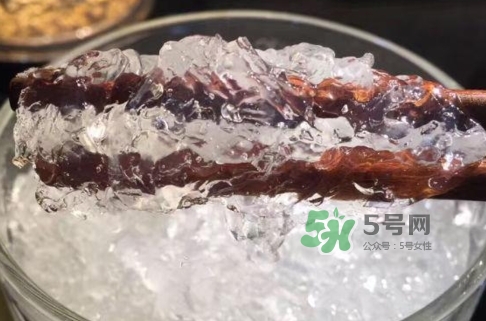 燕窩里面含有激素嗎？燕窩兒童吃了會不會性早熟？