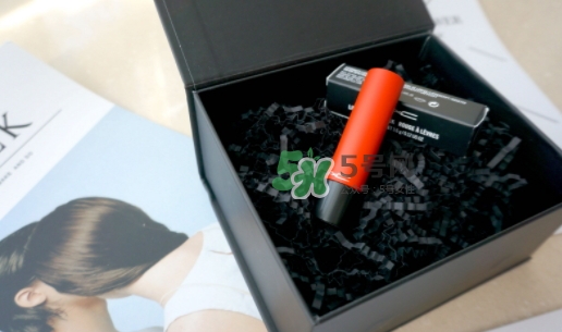 mac魅可立體凝彩唇膏怎么用？魅可立體凝彩唇膏真假辨別