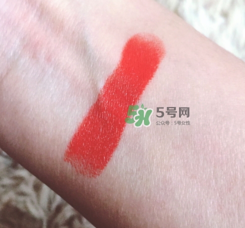 mac魅可立體凝彩唇膏怎么用？魅可立體凝彩唇膏真假辨別