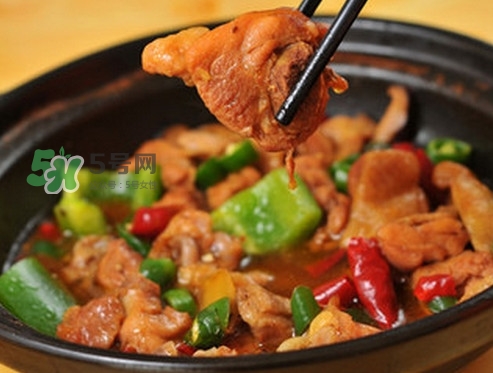 黃燜雞米飯多少錢(qián)一份？黃燜雞米飯?zhí)攸c(diǎn)是什么