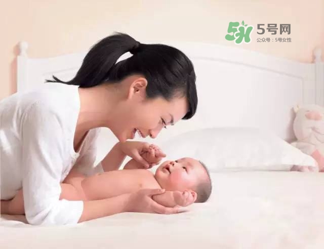 順產(chǎn)時(shí)怎么用力和呼吸？順產(chǎn)時(shí)怎么配合醫(yī)生？