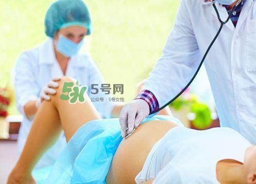 多胞胎順產(chǎn)怎么生？多胞胎剖腹產(chǎn)和單胎剖腹產(chǎn)的區(qū)別