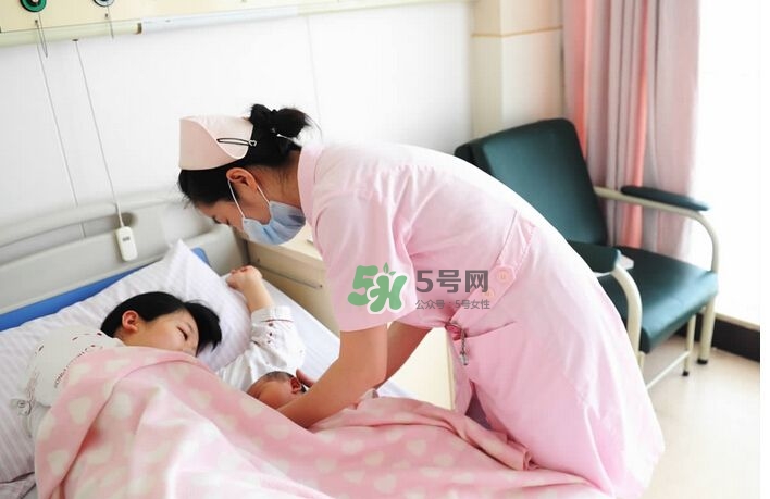 順產(chǎn)時(shí)怎么用力和呼吸？順產(chǎn)時(shí)怎么配合醫(yī)生？