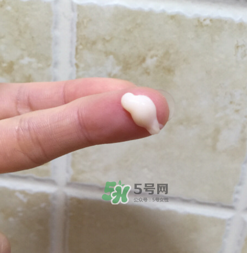 蘭芝致寵凝時(shí)菁煥精華眼霜多少錢？蘭芝致寵凝時(shí)菁煥精華眼霜價(jià)格