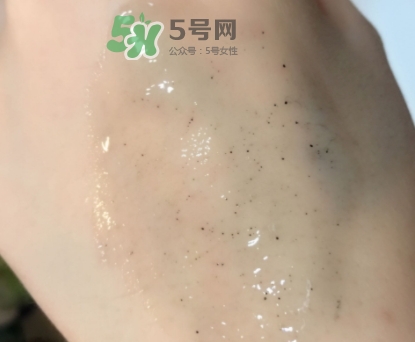 韓后茶蕊亮滑去角質(zhì)素怎么樣？韓后茶蕊亮滑去角質(zhì)素功效