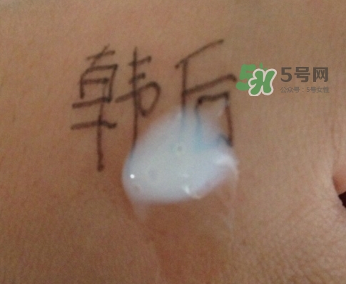 韓后茶蕊亮肌嫩白潔面乳怎么樣？韓后茶蕊洗面奶多少錢？