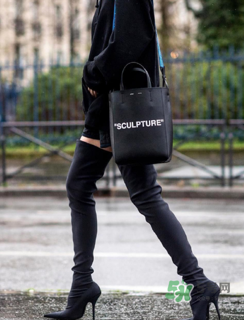 off white sculpture包包多少錢(qián)？off white新款sculpture包價(jià)格