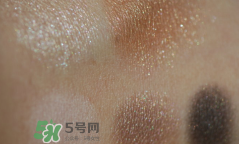 Maquillage心機(jī)眼影試色 Maquillage心機(jī)五色眼影怎么樣？