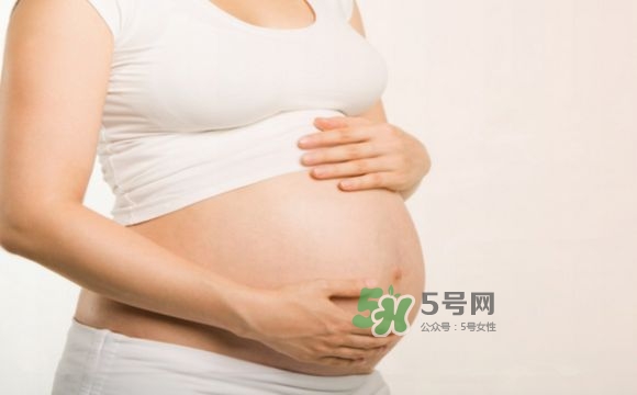 孕期尿頻什么時(shí)候開(kāi)始？孕期尿頻特別嚴(yán)重