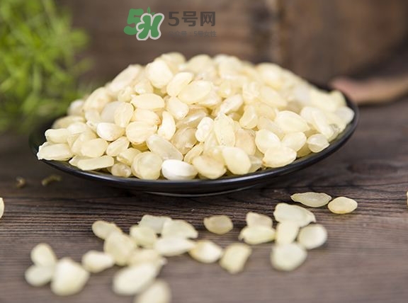 皂角米有沒有美容功效？吃皂角米美容靠不靠譜？