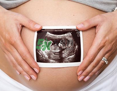 孕婦可以拔腋毛嗎？孕婦可以用脫毛膏脫腋毛嗎？