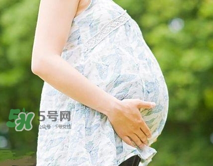 孕期為什么會(huì)水腫？孕期手腳腫怎么辦？