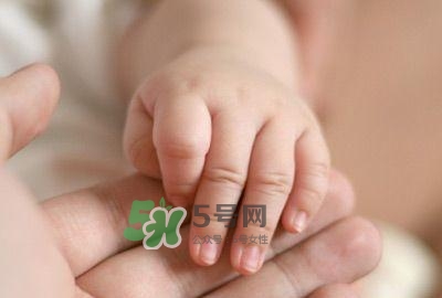 生孩子前要準(zhǔn)備什么？生孩子一般要多久？