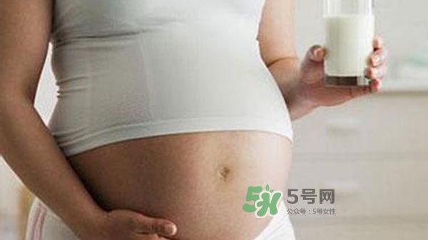 孕婦補(bǔ)鈣過量會有什么癥狀？孕婦補(bǔ)鈣過量有什么害處？