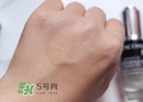 蘭蔻小黑瓶安瓶有效嗎？蘭蔻小黑瓶安瓶精華使用心得