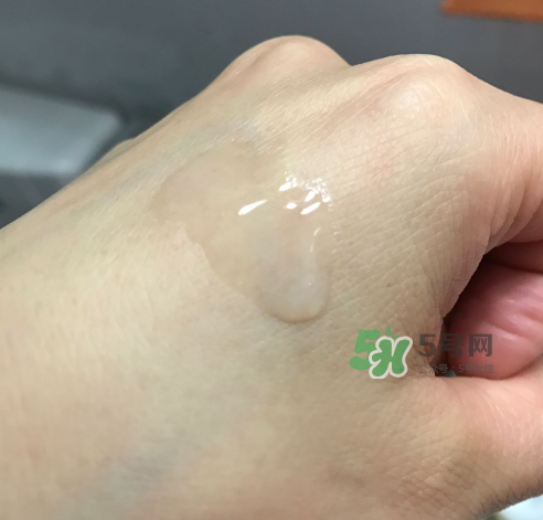 薇姿水光煥白精華水怎么樣？薇姿水光煥白精華水好用嗎？