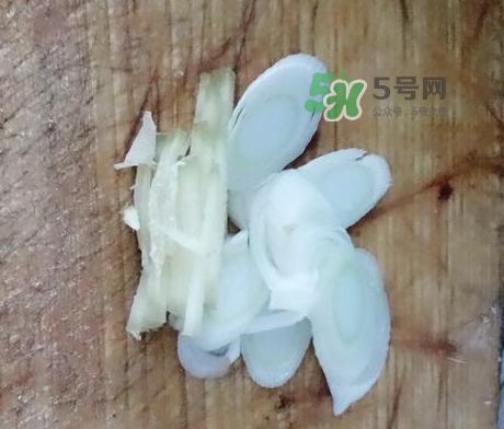 蜂蛹怎么保存？蜂蛹怎么做好吃？