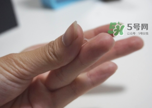 小棕瓶和百優(yōu)眼霜哪個好？小棕瓶眼霜和百優(yōu)眼霜對比