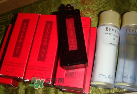 神仙水和紅色蜜露哪個(gè)好？神仙水和紅色蜜露對(duì)比
