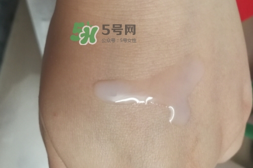 奧爾濱健康水可以天天濕敷嗎？健康水濕敷要洗臉嗎