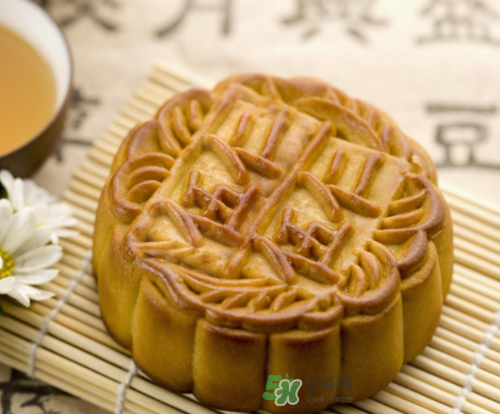 水果餡月餅真的是冬瓜做的嗎？冬瓜怎么做水果餡月餅？