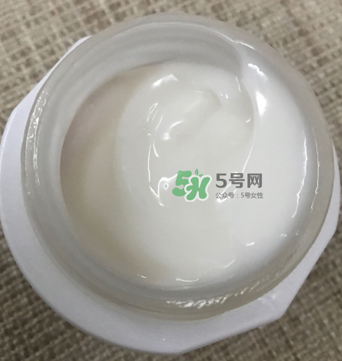 薇姿水光煥白乳霜怎么樣？薇姿水光煥白乳霜好用嗎？