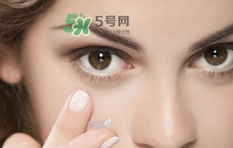 配個(gè)隱形眼鏡多少錢？隱形眼鏡日拋多少錢