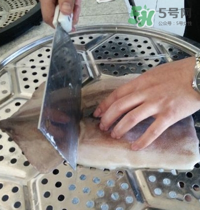 魷魚是堿性食物嗎？魷魚是酸性還是堿性？
