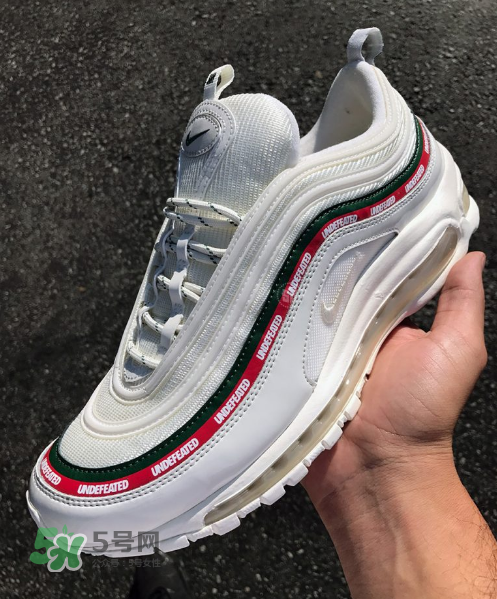 undefeated與nike air max 97聯(lián)名白色款什么時(shí)候發(fā)售_實(shí)物怎么樣？