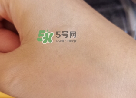 資生堂紅妍肌活精華露怎么用？資生堂紅妍精華使用方法