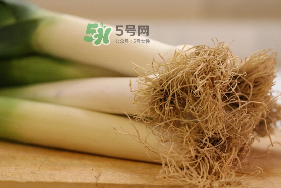大蔥有病毒怎么去除？大蔥有黃點(diǎn)是什么原因
