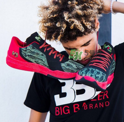球哥品牌bbb lamelo ball首款個人簽名球鞋mb1多少錢？