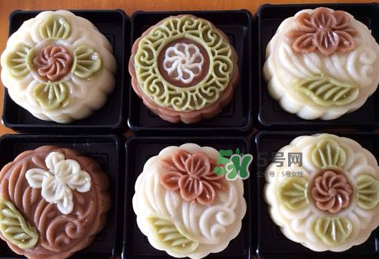 冰皮月餅為什么皮硬？冰皮月餅不變硬配方