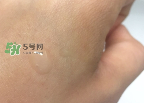 資生堂紅腰子和黛珂小紫瓶哪個好？紅腰子和紫蘇水哪個好