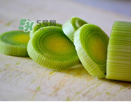 大蔥可以放冰箱嗎？大蔥可以放多久
