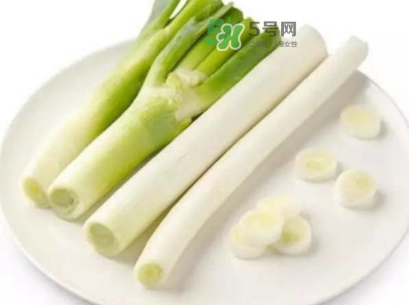 大蔥怎么去除農(nóng)藥殘留？大蔥怎么清洗干凈