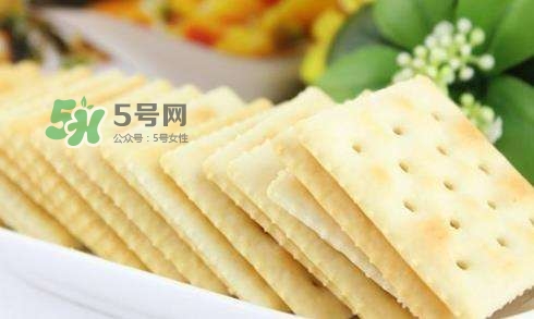 孕婦能吃蘇打餅干嗎？孕婦吃蘇打餅干好嗎？