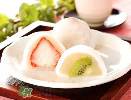 冰皮月餅粉可以做雪媚娘嗎？雪媚娘和冰皮月餅區(qū)別