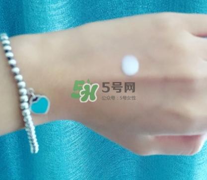 olay小白瓶有哪些版本？olay小白瓶版本區(qū)別