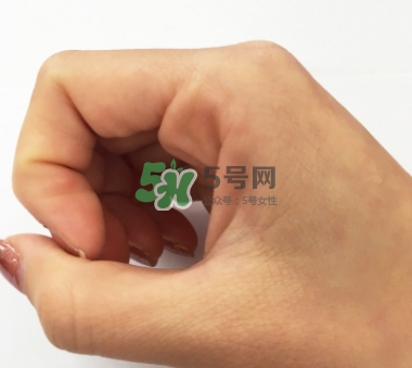 olay小白瓶和a醇怎么用？olay小白瓶和露得清a醇使用順序