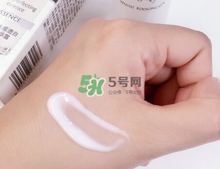 olay小白瓶和樂(lè)敦cc美容液哪個(gè)好？olay小白瓶和樂(lè)敦cc順序