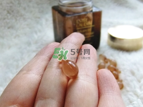 雅詩蘭黛小棕瓶安瓶膠囊怎么樣？雅詩蘭黛小棕瓶膠囊功效