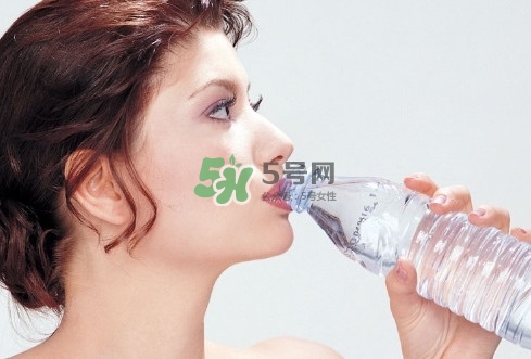 堿性食物是什么意思？備孕可以喝蘇打水嗎