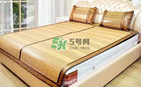 孕婦睡涼席可以嗎？孕婦睡涼席對胎兒有影響嗎？