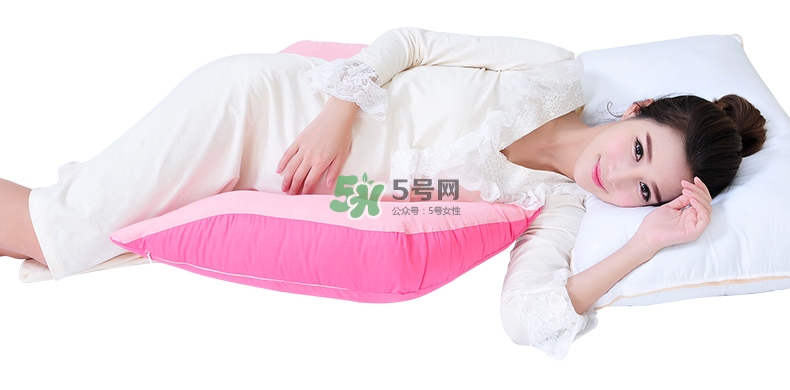 孕婦左側(cè)臥怎么睡舒服？孕婦左側(cè)臥位