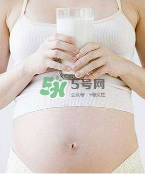 孕婦奶粉和普通奶粉的區(qū)別  懷孕必須喝孕婦奶粉嗎？